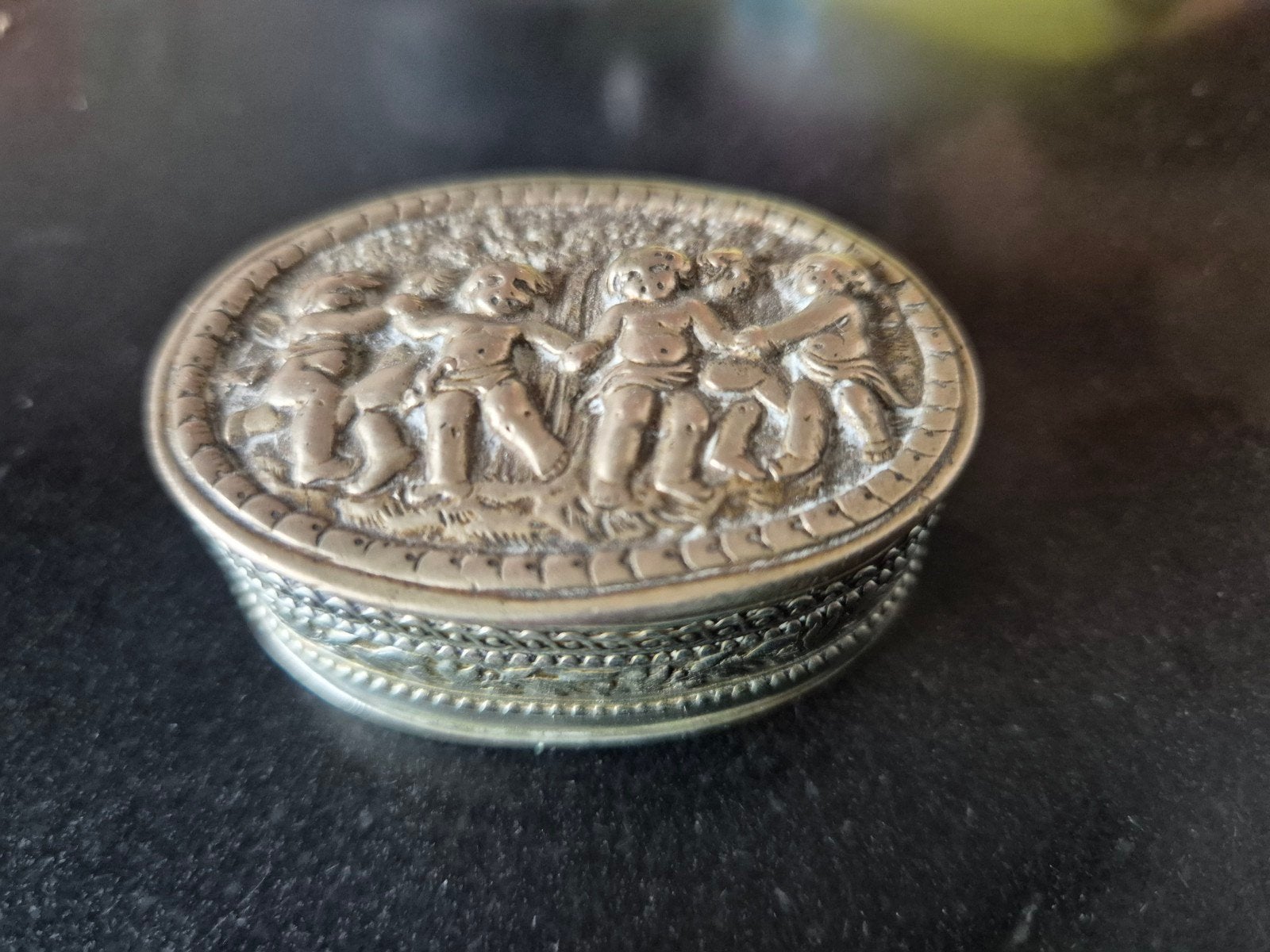 Antieke, zilveren snuifdoos/ medicijndoosje uit rond 1900, Antiek en Kunst, Ophalen of Verzenden, Zilver