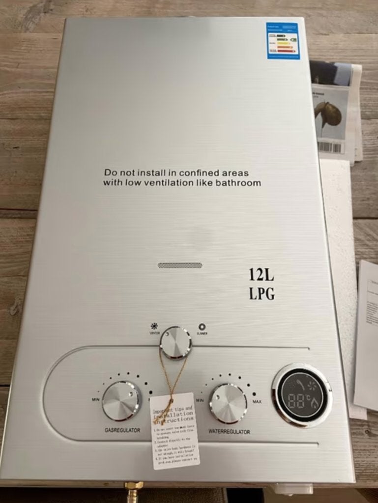 12 L Propaan Boiler – LPG Geiser - Voordelig Water Verwarmen, Ophalen of Verzenden, Minder dan 3 jaar oud, Minder dan 20 liter