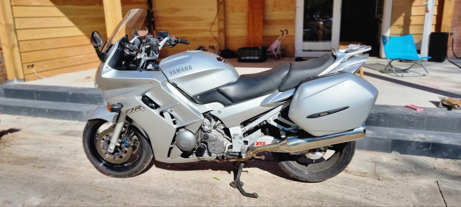 Goed onderhouden Yamaha FJR1300 (bj 2002) Klaar voor de weg!, Particulier