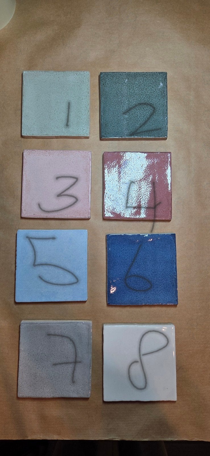 Handgebakken tegeltjes 10x10 cm - Diverse kleuren, Ophalen of Verzenden