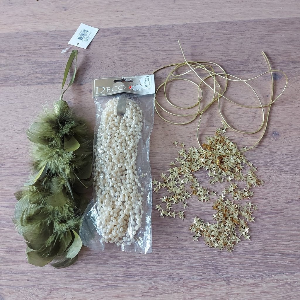 Kerstdecoratie set - verenhanger, kralenslinger en sterren, Ophalen of Verzenden, Nieuw
