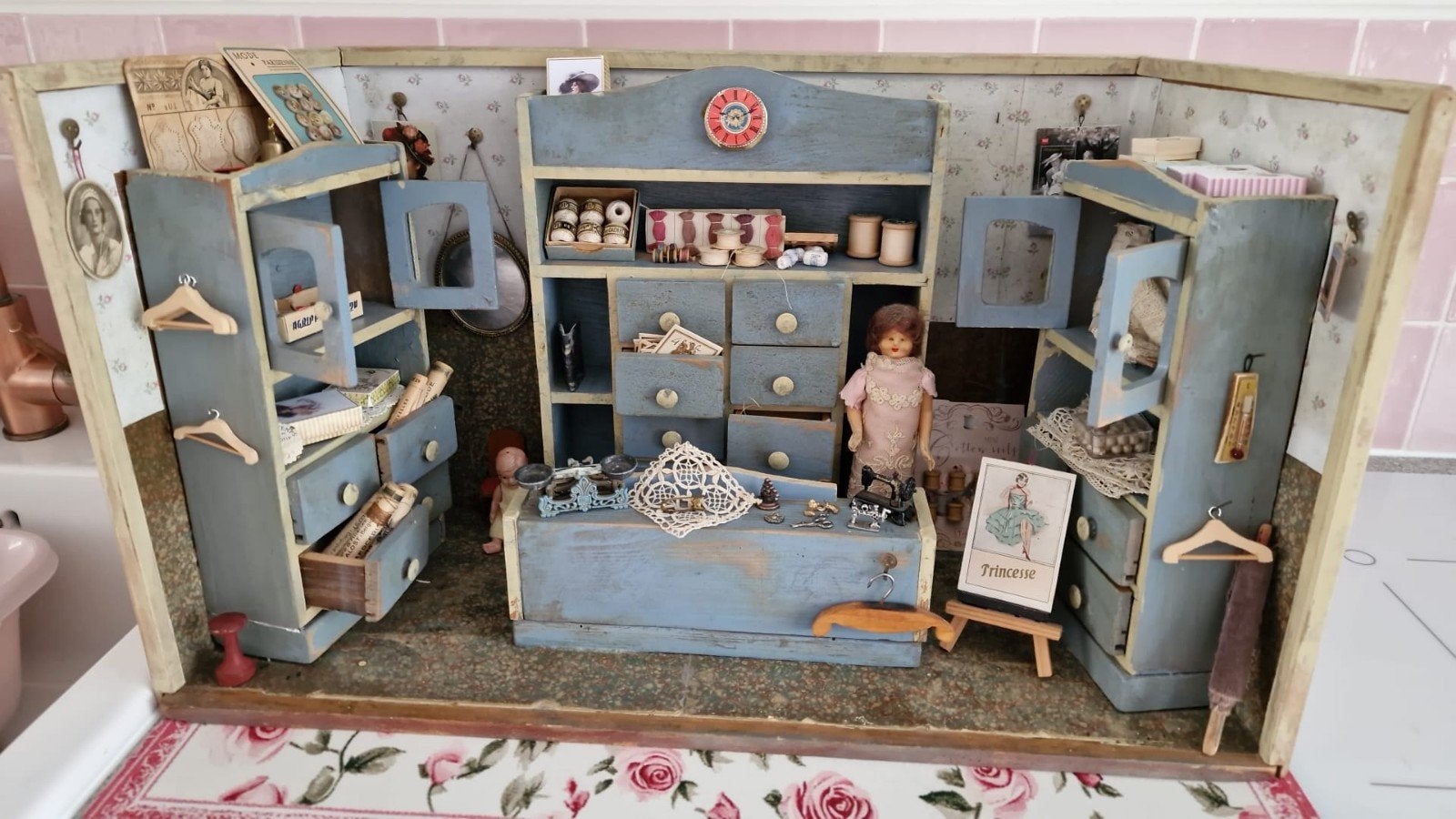 Antieke winkeltje, Verzamelen, Poppenhuizen en Toebehoren, Ophalen, Gebruikt, Poppenhuis