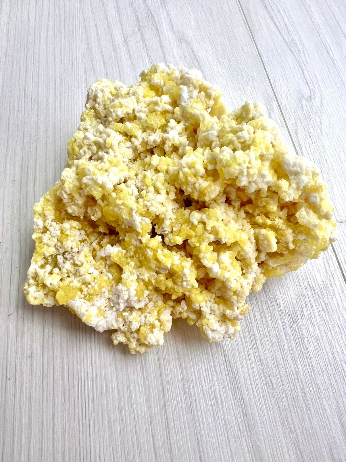 Zwavel met Celestien - Polen - Mineraal, Ophalen of Verzenden, Mineraal