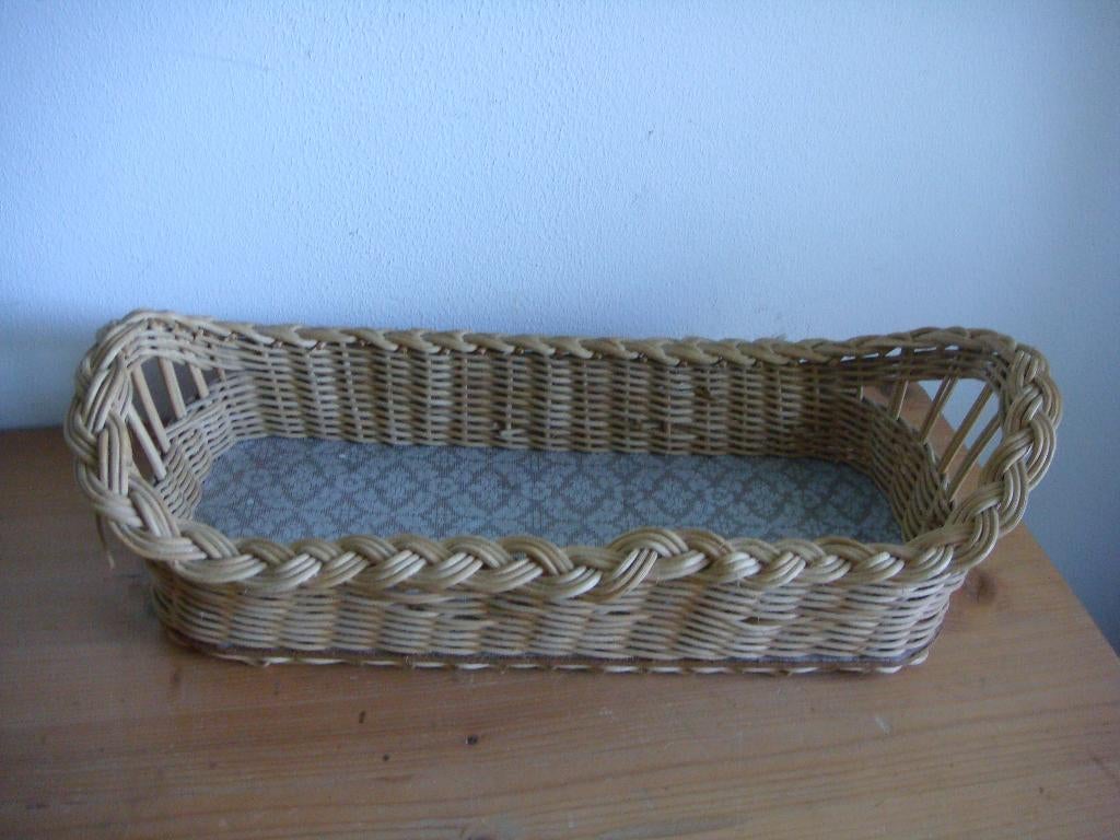 Ouderwets (brood) mandje, Mand, Ophalen of Verzenden, Zo goed als nieuw, Riet