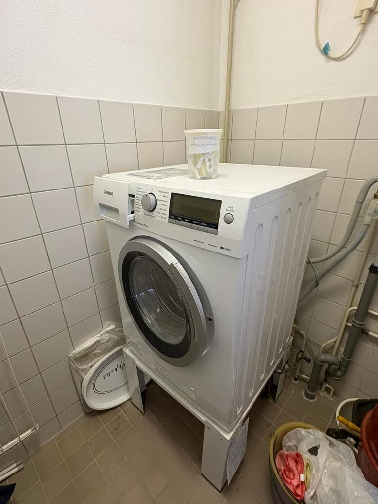 Siemens iQ700 WD14H540NL Was-droogcombinatie – Warmtepomp, Witgoed en Apparatuur, Wasmachines, Ophalen, 1200 tot 1600 toeren, 8 tot 10 kg