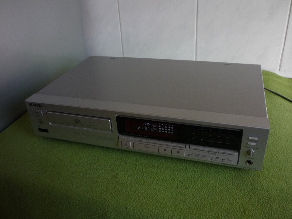 SONY CDP 590 stereo cd speler + a.b., Ophalen of Verzenden, Zo goed als nieuw, Sony