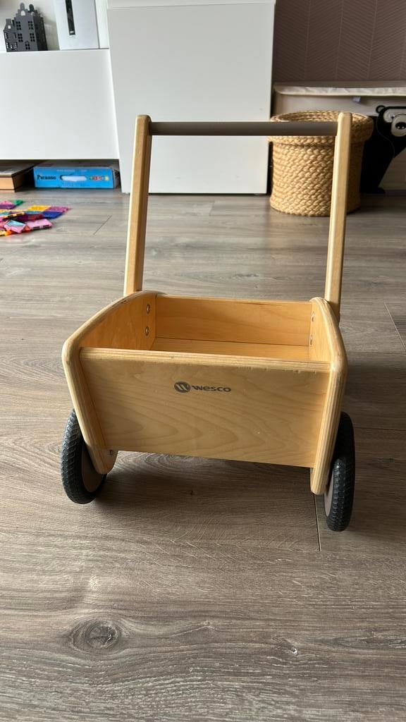 Houtel loopwagen Wesco, Ophalen, Gebruikt, Duw- of Trekspeelgoed