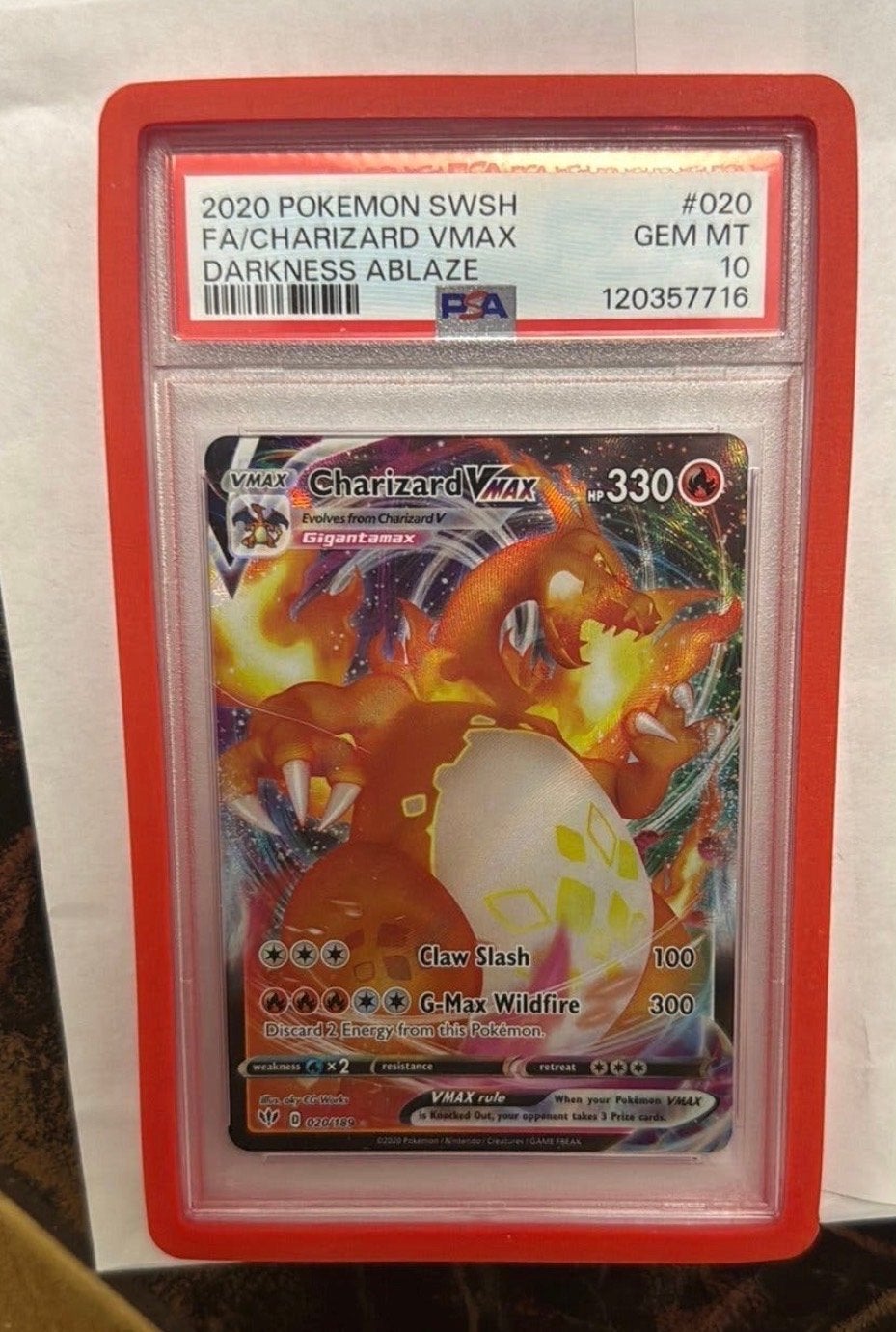 Charizard PSA 10 Pokémon kaart, Ophalen of Verzenden, Zo goed als nieuw, Losse kaart