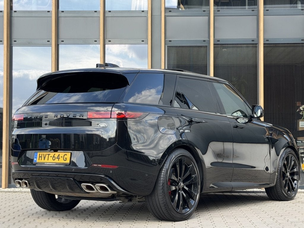 Land Rover Range Rover Sport P530 First Edition | V8 531PK |, Auto's, Dealer onderhouden, Gebruikt, 4395 cc, Zwart