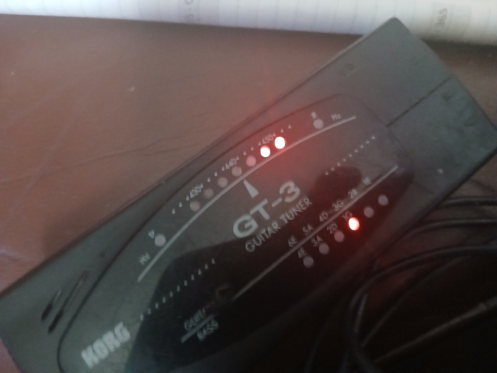 Korg GT-3 Gitaar Tuner - Nauwkeurig en Compact, Ophalen of Verzenden, Gebruikt, Elektrische gitaar