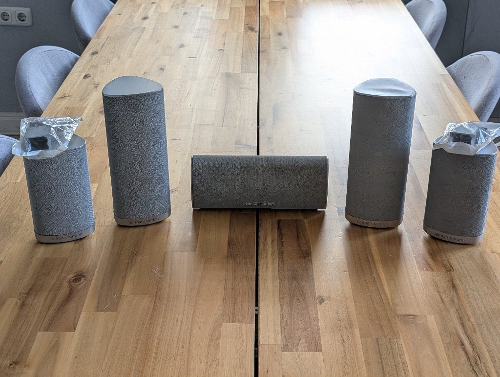Harman/kardon surround set - Centre, fronts en rears, Overige merken, 70 watt of meer, Ophalen of Verzenden, Zo goed als nieuw