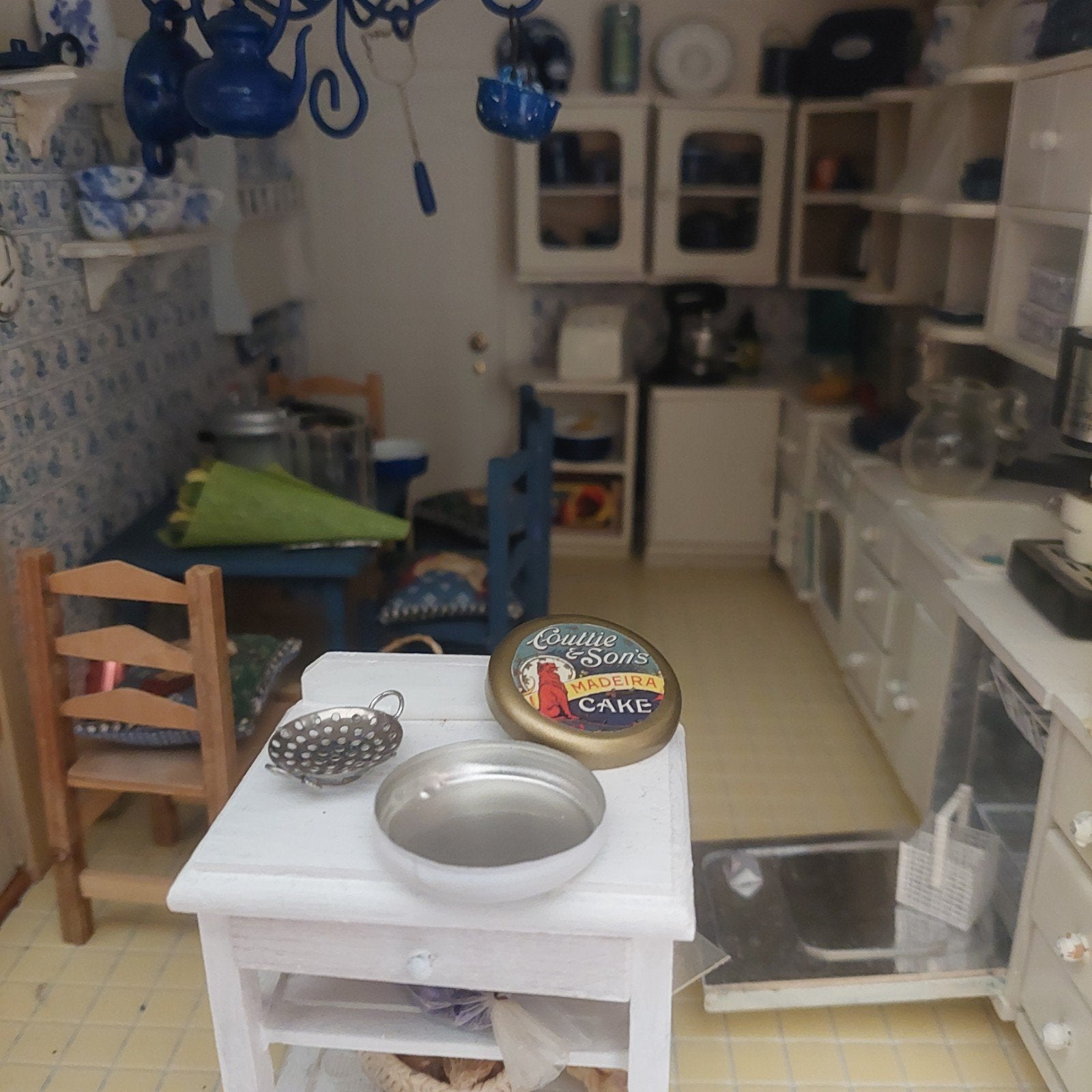 vergiet voor poppenhuis, Ophalen of Verzenden, Nieuw, Poppenhuis