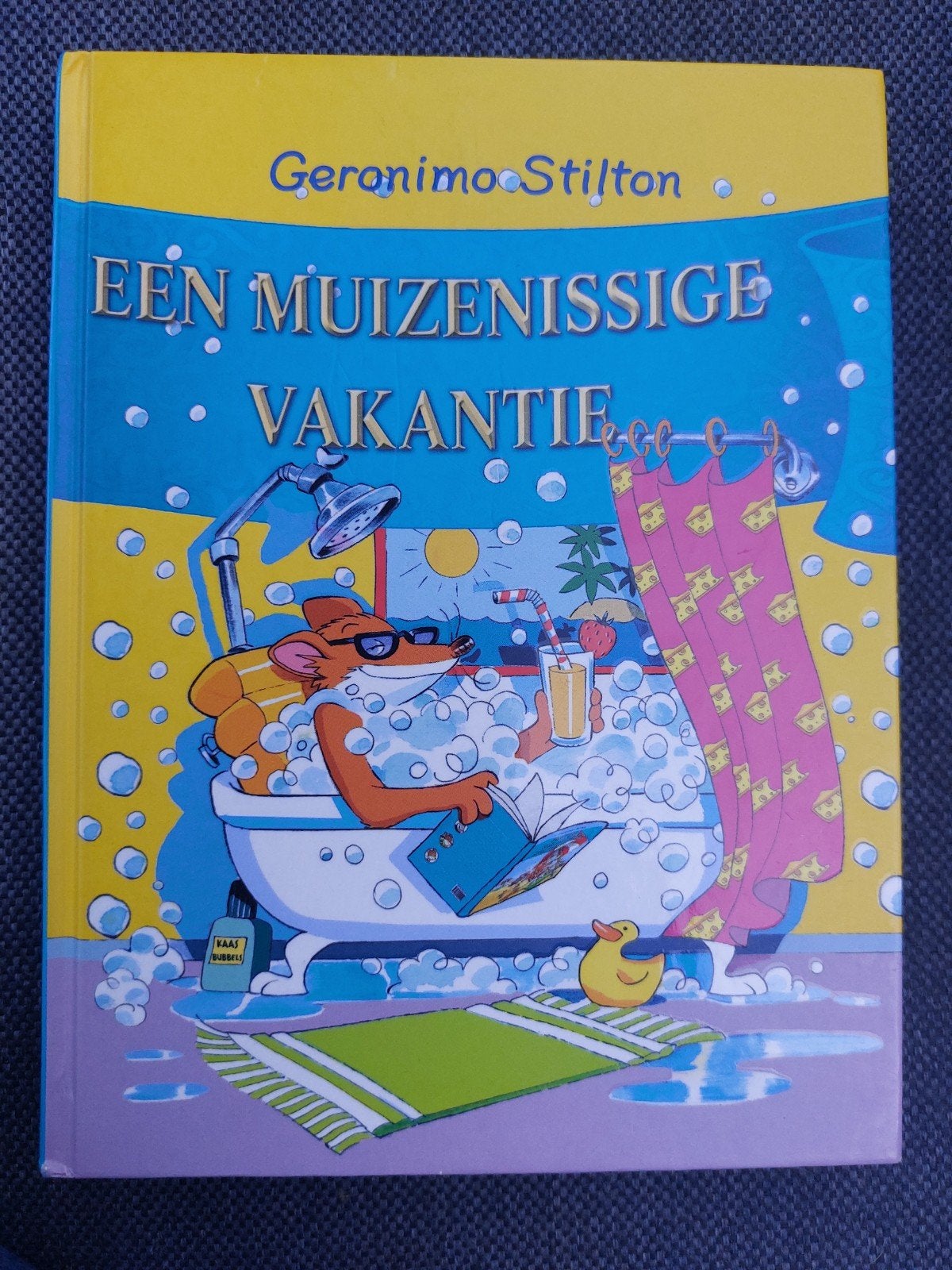 Geronimo Stilton - Een muizenissige vakantie, Fictie algemeen, Geronimo Stilton, Ophalen of Verzenden, Zo goed als nieuw