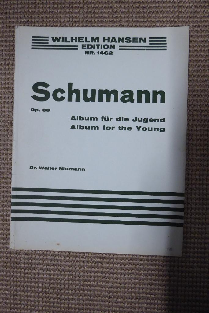 5x Leer- bladmuziek piano,oa Schumann, Diabelli,Parlow,Grieg, Gebruikt, Klassiek, Ophalen of Verzenden, Artiest of Componist