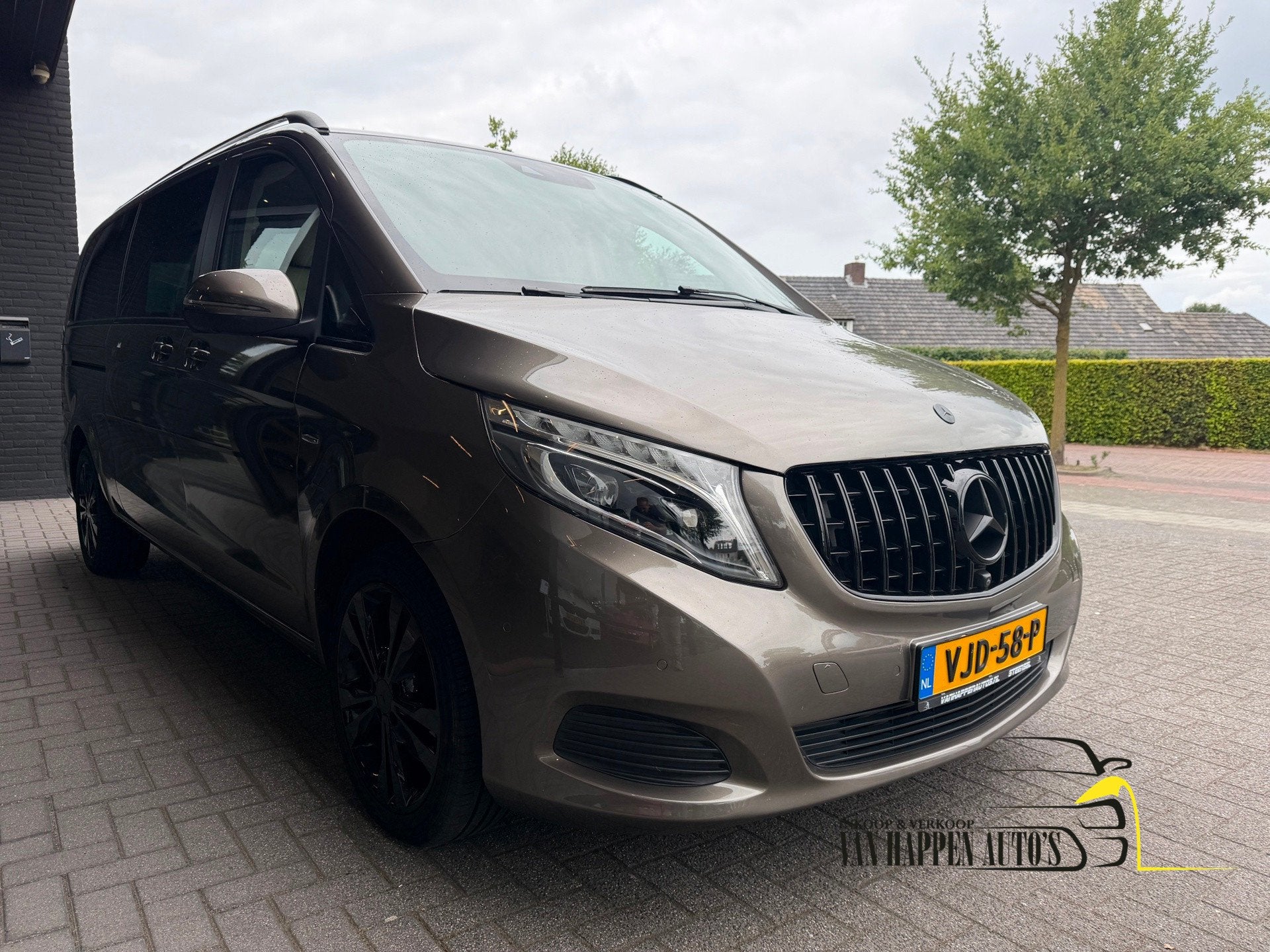 Mercedes-Benz V-klasse 250d Extra Lang DC Edition / Avantgar, Automaat, Achterwielaandrijving, Gebruikt, Euro 6