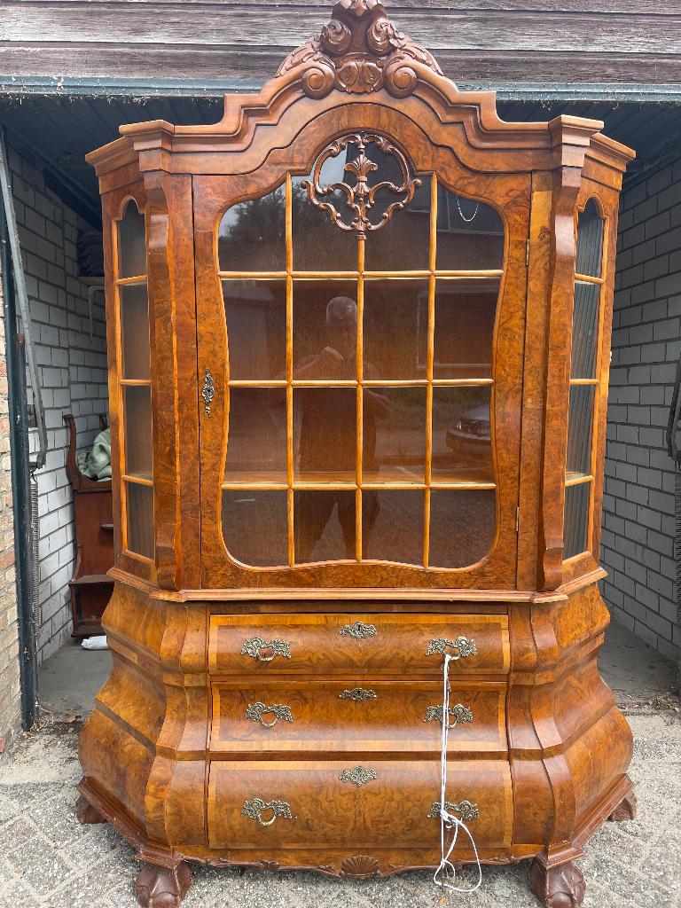 antieke kast, Ophalen