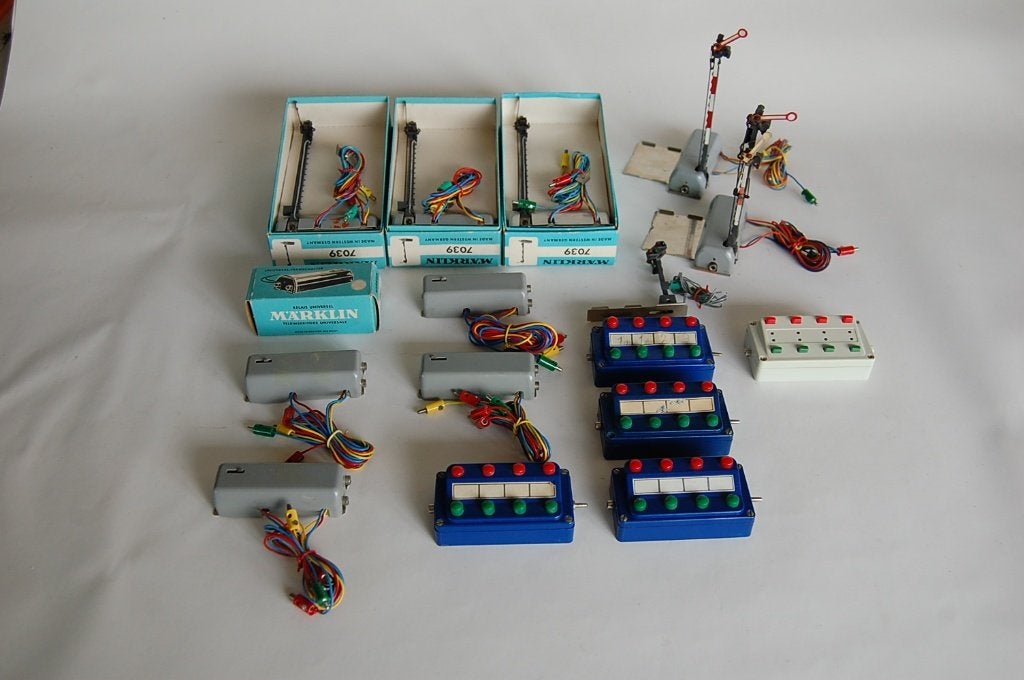 MÄRKLIN SEINEN EN SCHAKELAARS., Wisselstroom, Gebruikt, Overige typen, Ophalen of Verzenden