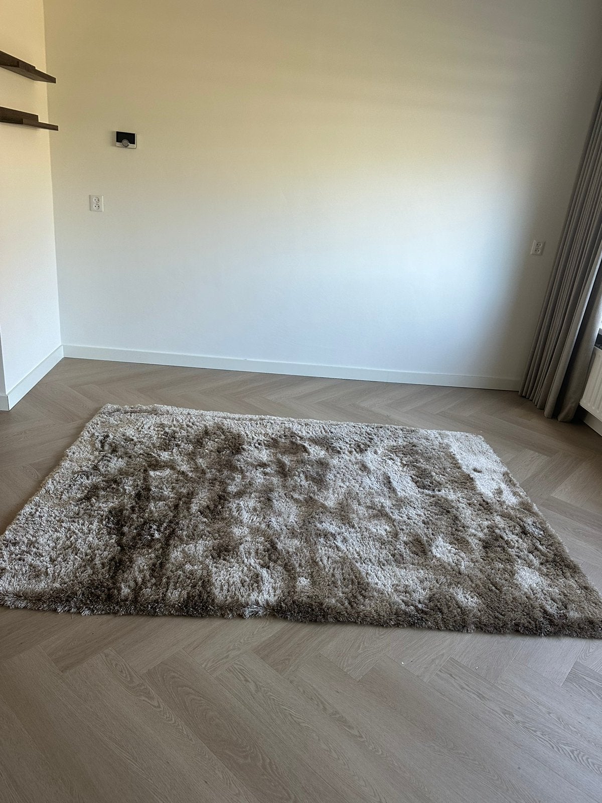 Beige bruin vloerkleed nog als nieuw., Huis en Inrichting, Stoffering | Tapijten en Kleden, Bruin, 150 tot 200 cm, 200 cm of meer