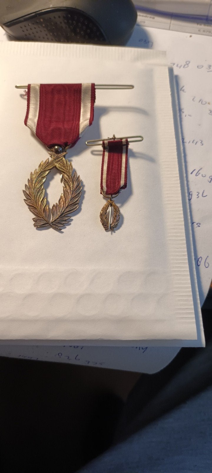 Oude oosterijks Medaille met Lint en Miniatuur, Ophalen of Verzenden, Overige materialen, Buitenland
