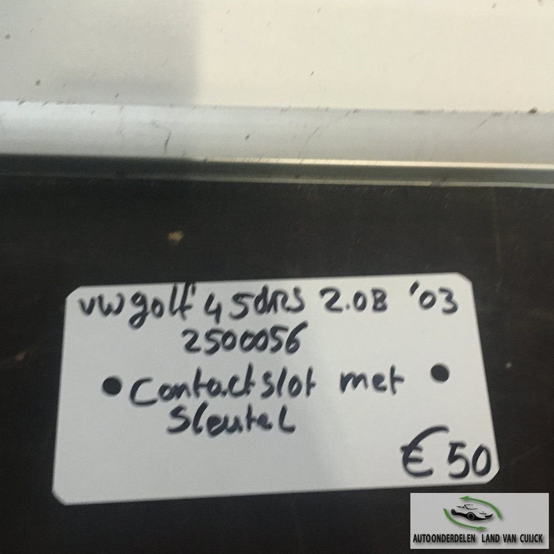 Vw Golf 4 2003  5drs 2.0 B Wagennr 2500056   Contactslot met