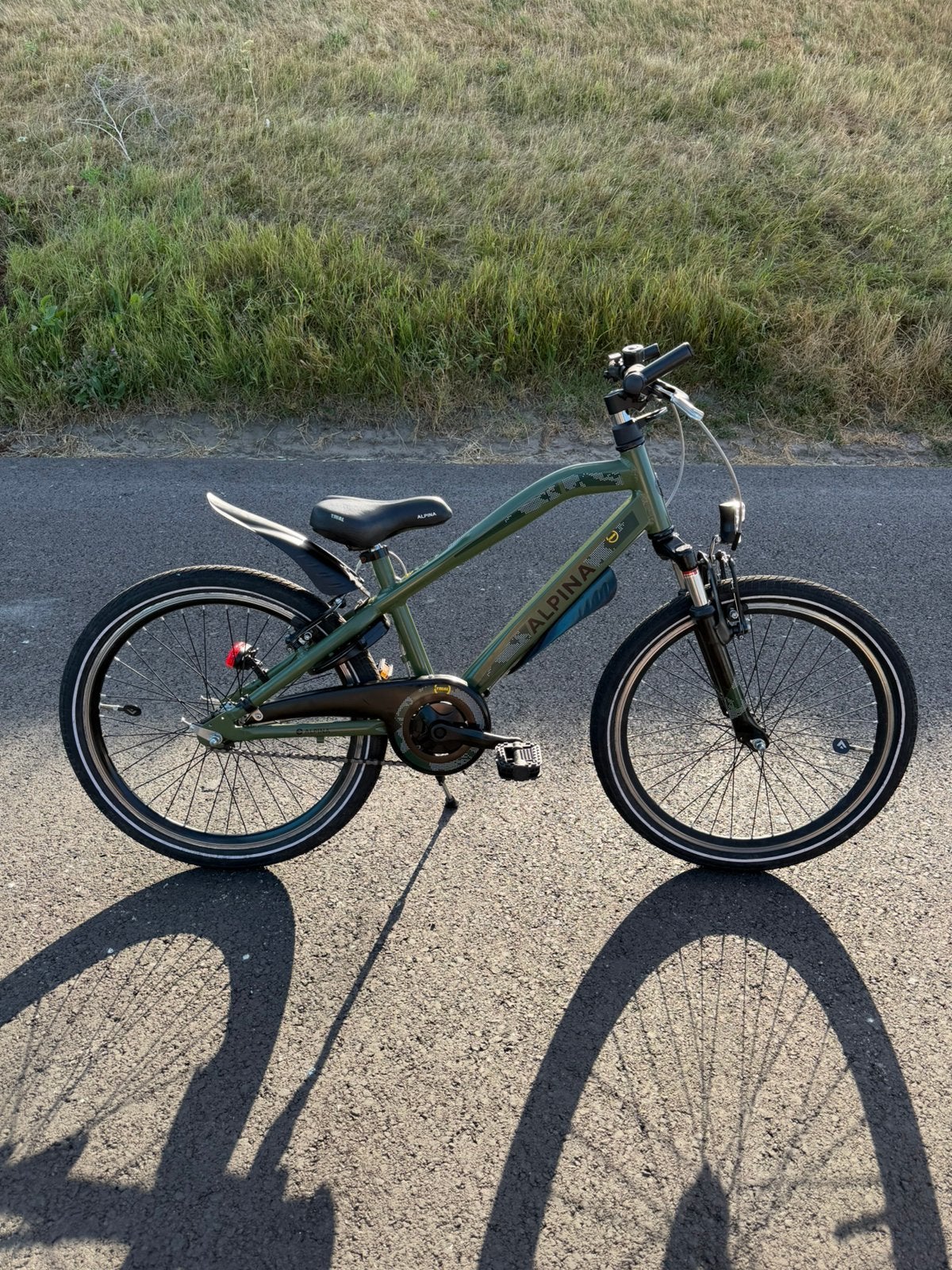 Alpina Trial - 22 inch - jongensfiets - Super staat, Fietsen en Brommers, Fietsen | Kinderfietsjes, Ophalen, Zo goed als nieuw