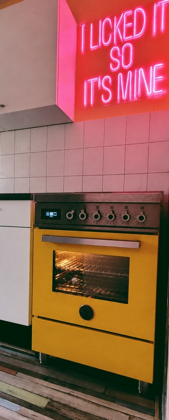 Bertazzoni inductie elektrische oven geel