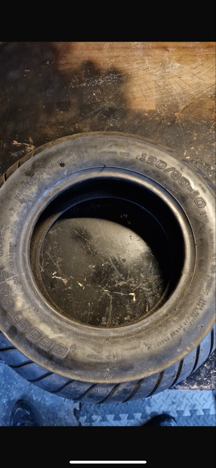 Nieuwe band voor Piaggio Typhoon 125cc, Ophalen of Verzenden, Nieuw, Overige typen, Piaggio