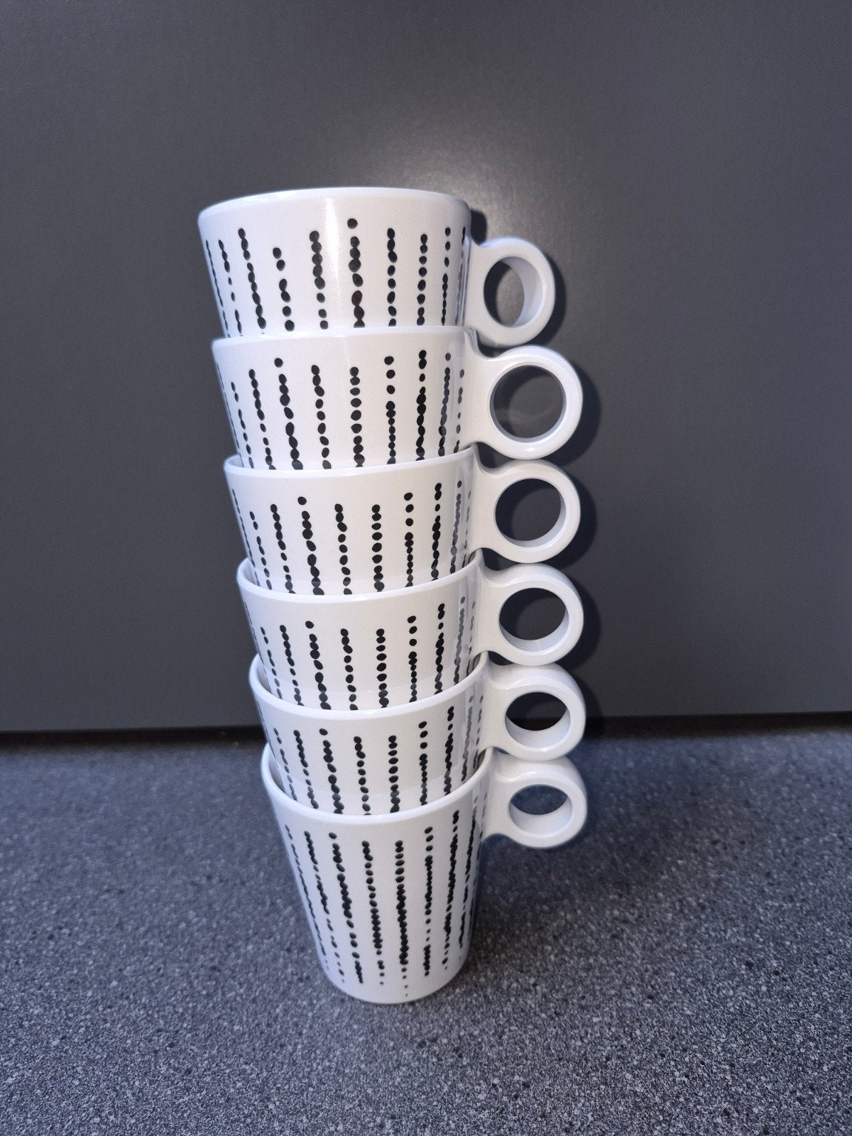 mepal witte koffiemokken met stippenpatroon, Kunststof, Mepal, Zo goed als nieuw, Modern