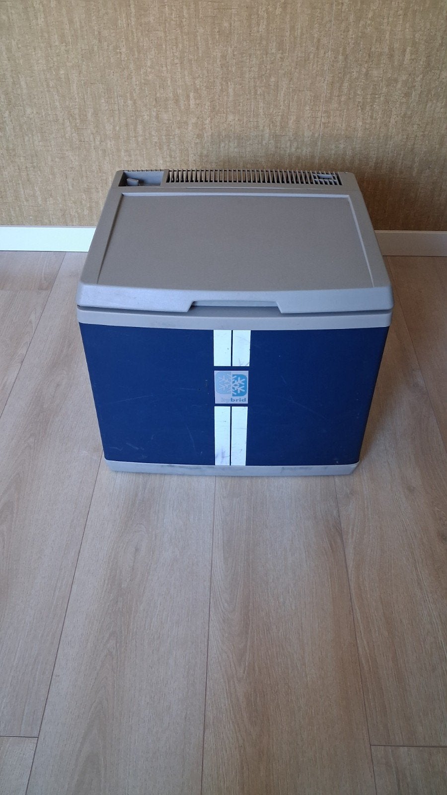 Mobicool B40 Hybride Koelbox - 38L, 12V/230V, Ophalen, Gebruikt, Koelbox, Elektrisch