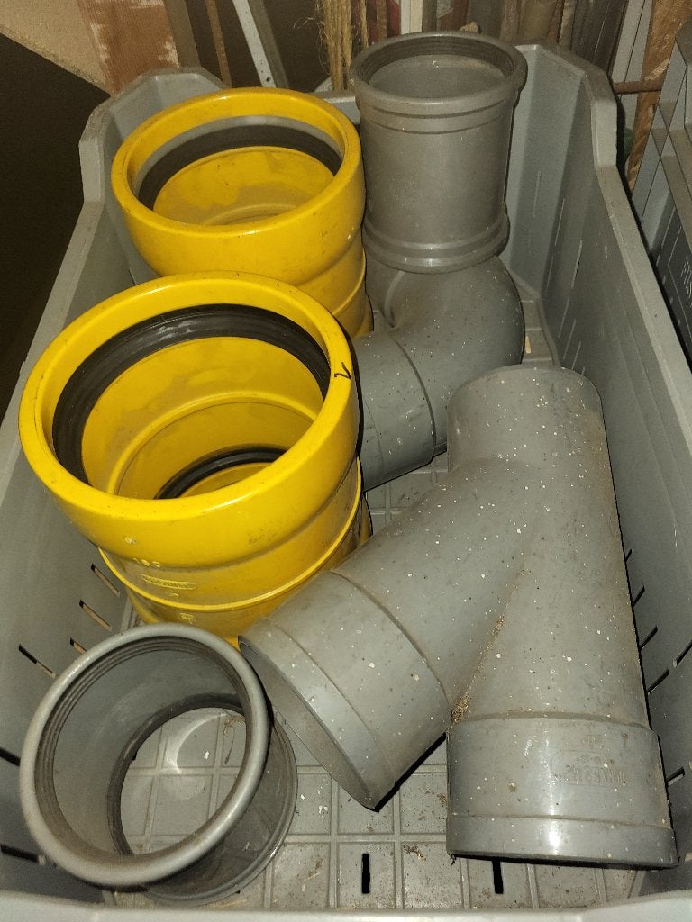 Pvc. Hulpstukken, bochten en meer.      Rond 160 cm., Bochten, Pvc, Nieuw, Ophalen of Verzenden