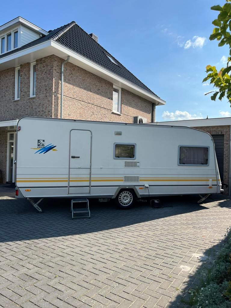 Knaus 550 TKM – Airco – ATC – Mover – Gezinscaravan, Caravans en Kamperen, Caravans, Vast bed, Rondzit, Particulier, 5 tot 6 meter