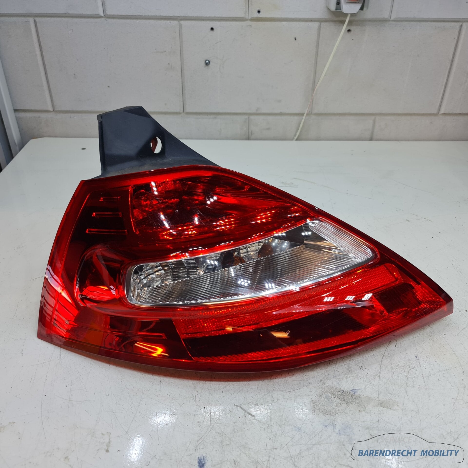 Achterlicht Renault Megane II 2 facelift links 8200413214 be