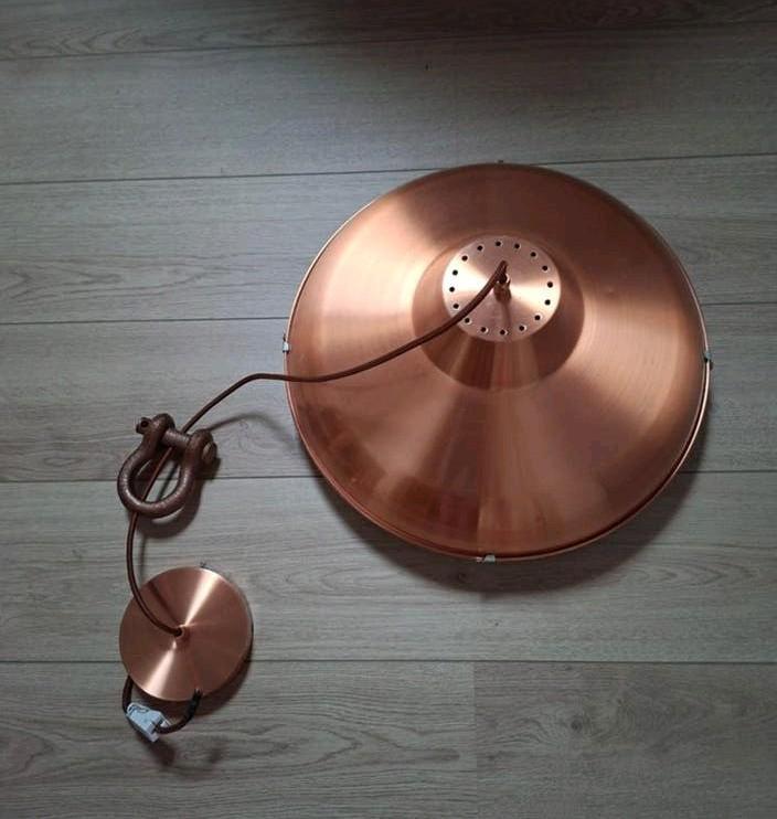Industriele hanglamp ( rood koper) met 2 nog nieuwe lampen., Industrieel., Ophalen of Verzenden, Zo goed als nieuw, Metaal