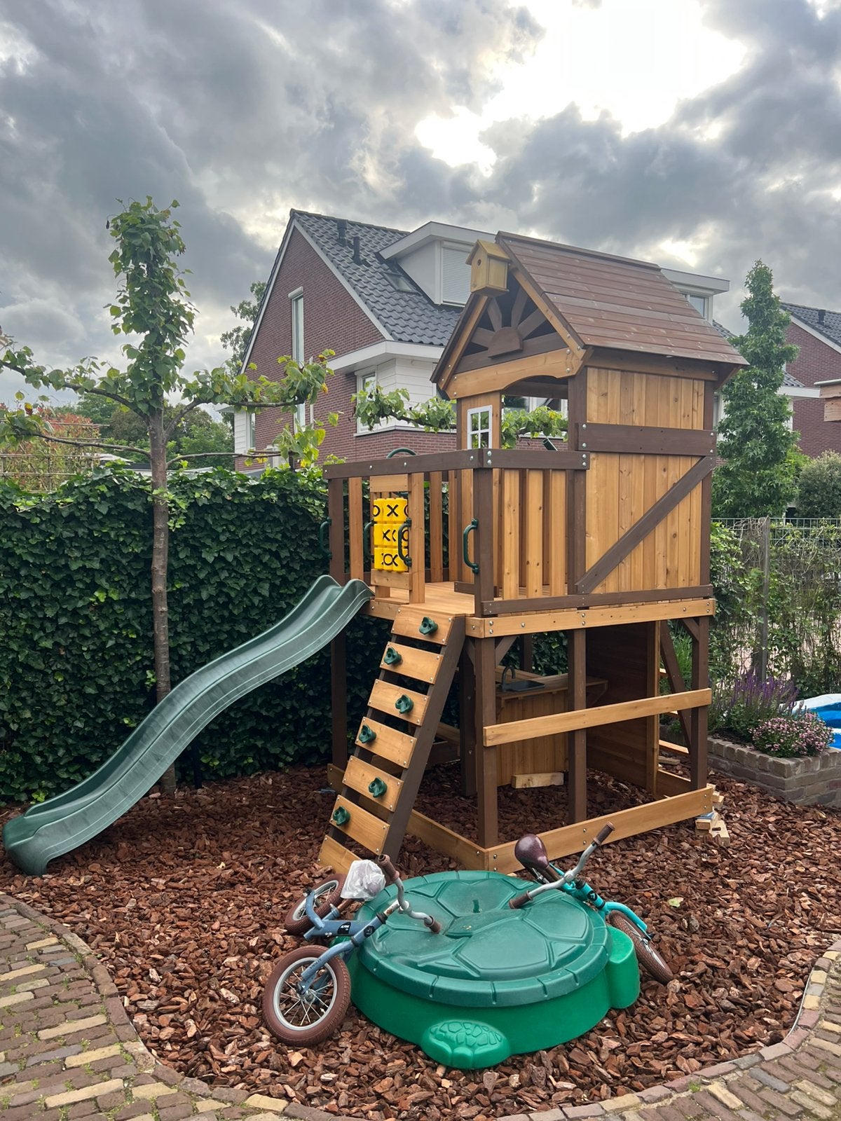 Nieuw speelhuis, Kinderen en Baby's, Speelgoed | Buiten | Speeltoestellen, Ophalen, Nieuw, Schommel