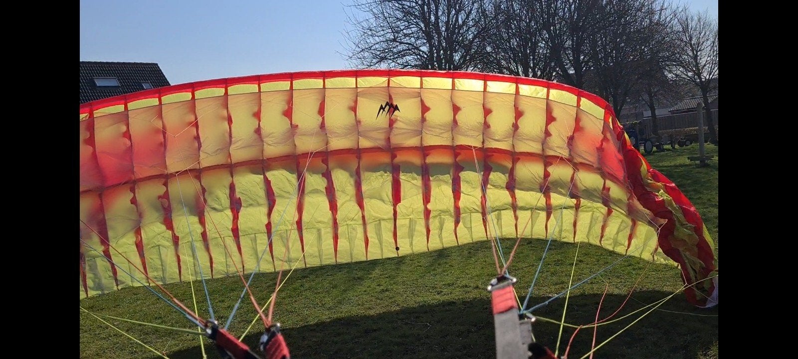 Swing Apus RS 18, izgst, Sport en Fitness, Zweefvliegen en Paragliding, Ophalen of Verzenden, Zo goed als nieuw, Scherm