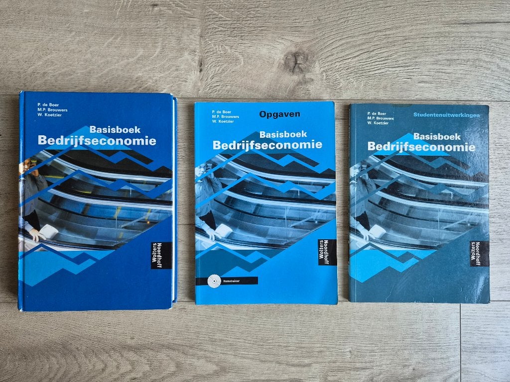 Basisboek Bedrijfseconomie + opgaven + uitwerkingen, Boeken, Ophalen of Verzenden, Beta, Gelezen, HBO