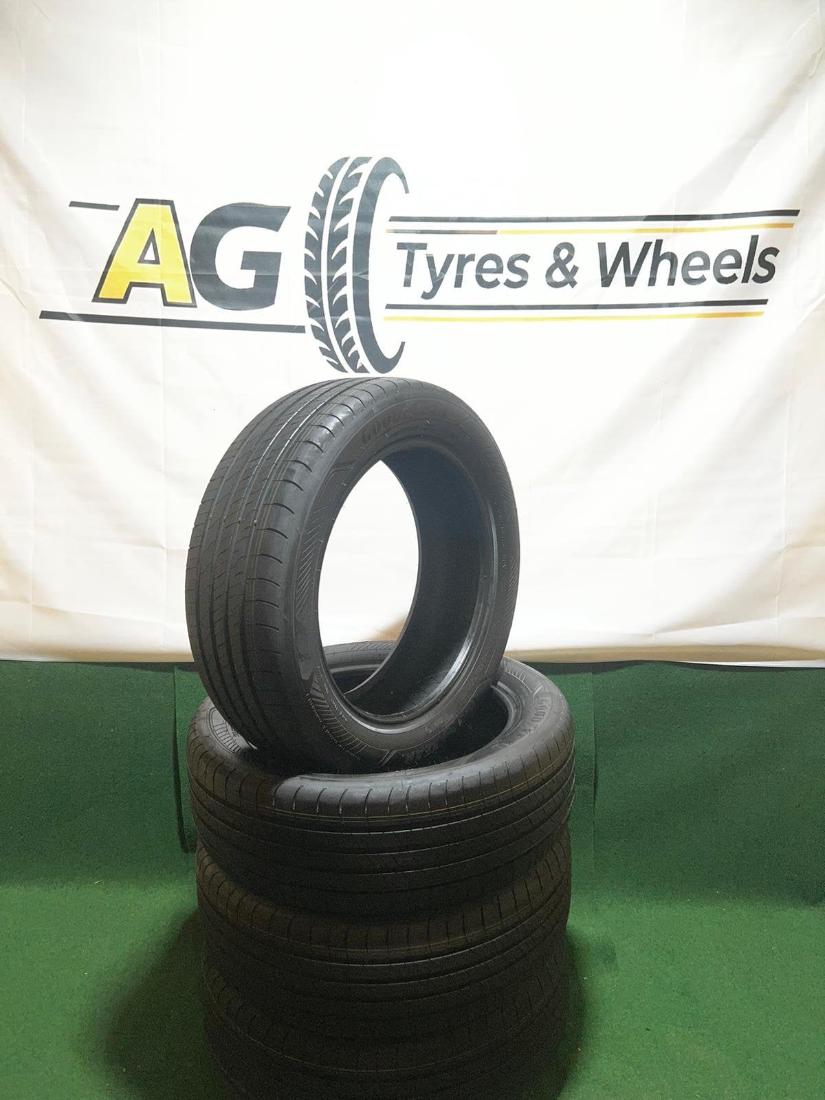 4x 215 55 R18 99V Goodyear Efficientgrip Performance 2, 18 inch, Nieuw, Ophalen of Verzenden, Band(en)