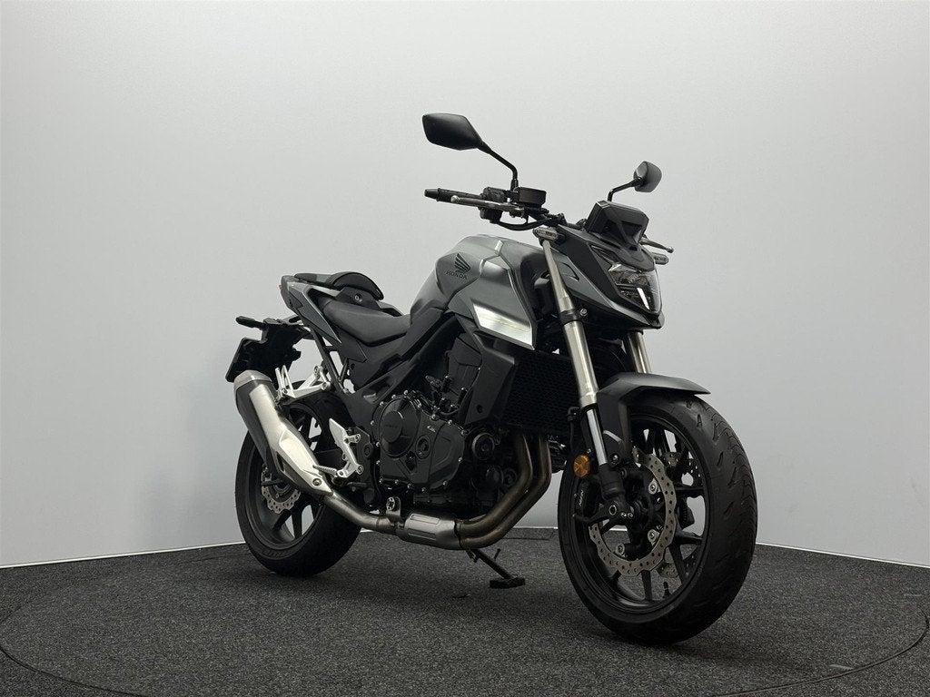 Honda CB 750 HORNET, Motoren, Bedrijf, Meer dan 35 kW, 755 cc, Traction Control