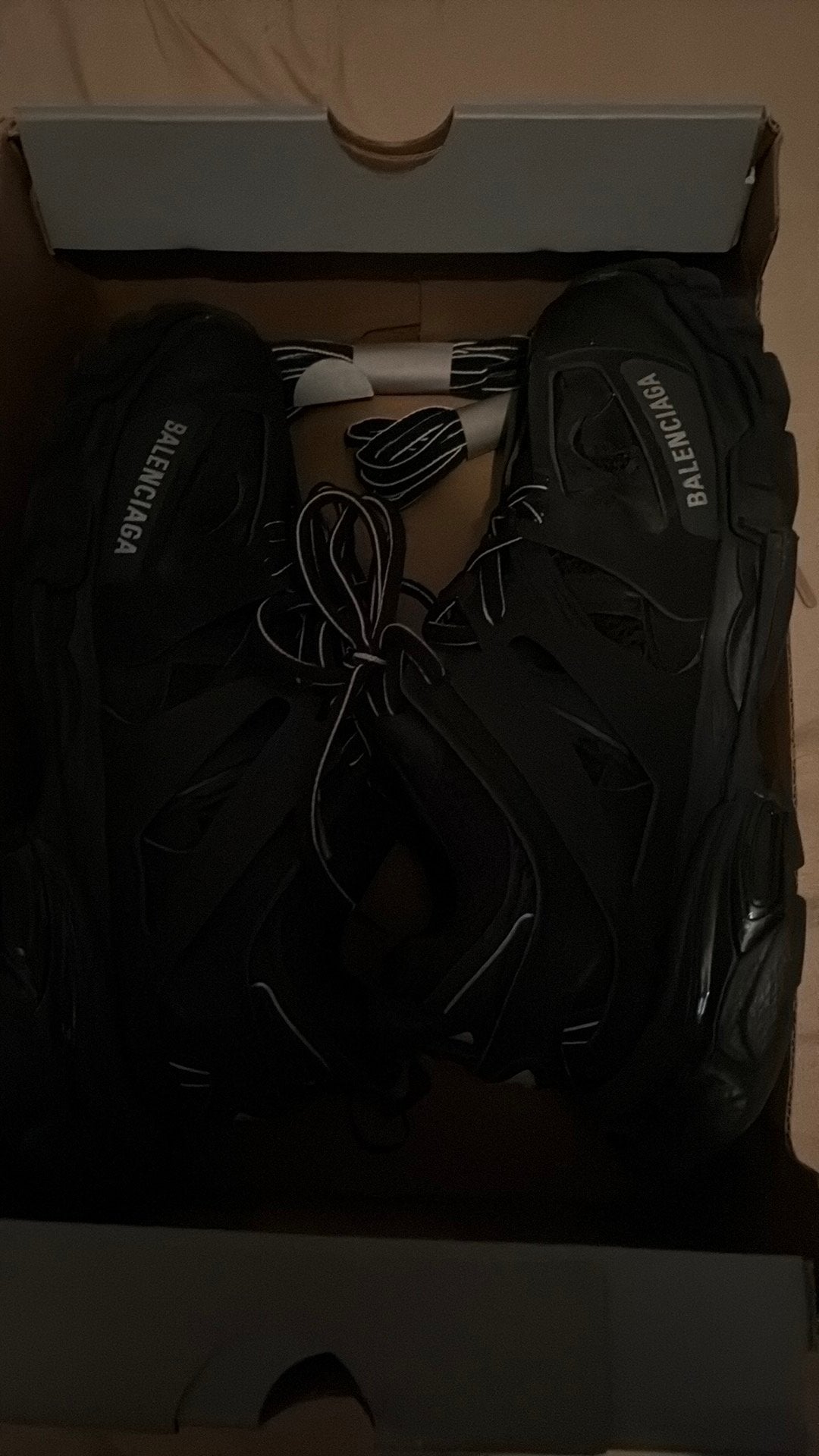 Balenciaga tracks, Ophalen, Zo goed als nieuw, Schoenen