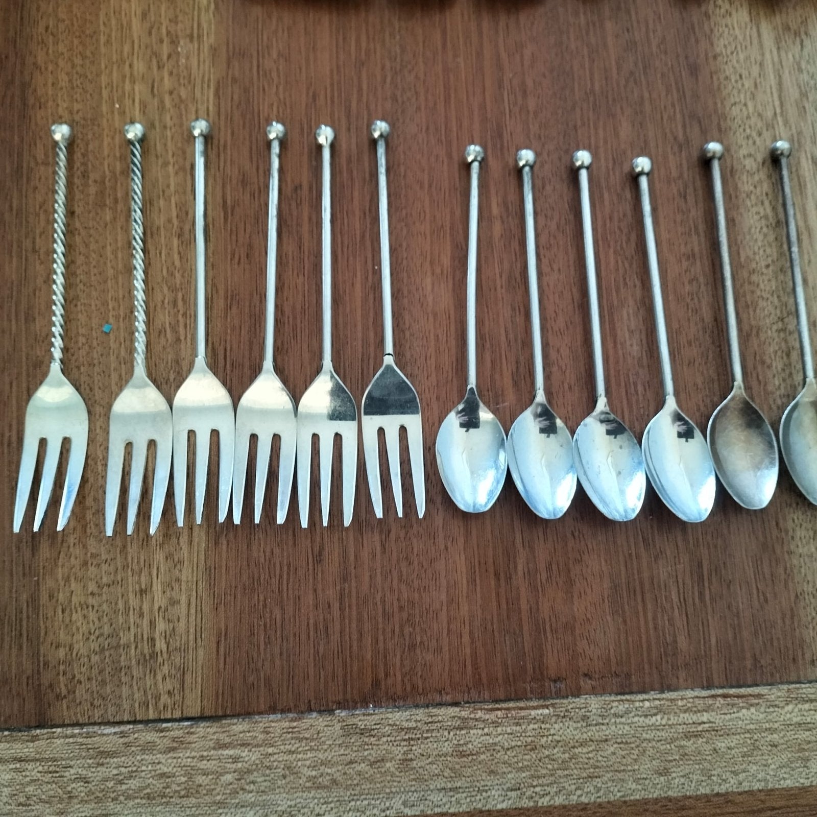Verzameling Keltum theelepels en gebaksvorkjes (12 stuks), Antiek en Kunst, Ophalen of Verzenden