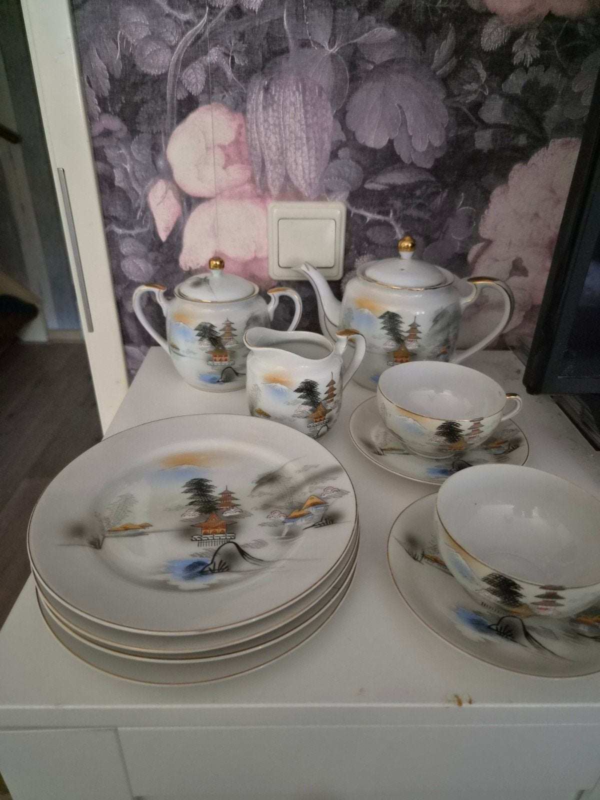 Hayasi Fine China Kutani theeservies en borden, Ophalen of Verzenden