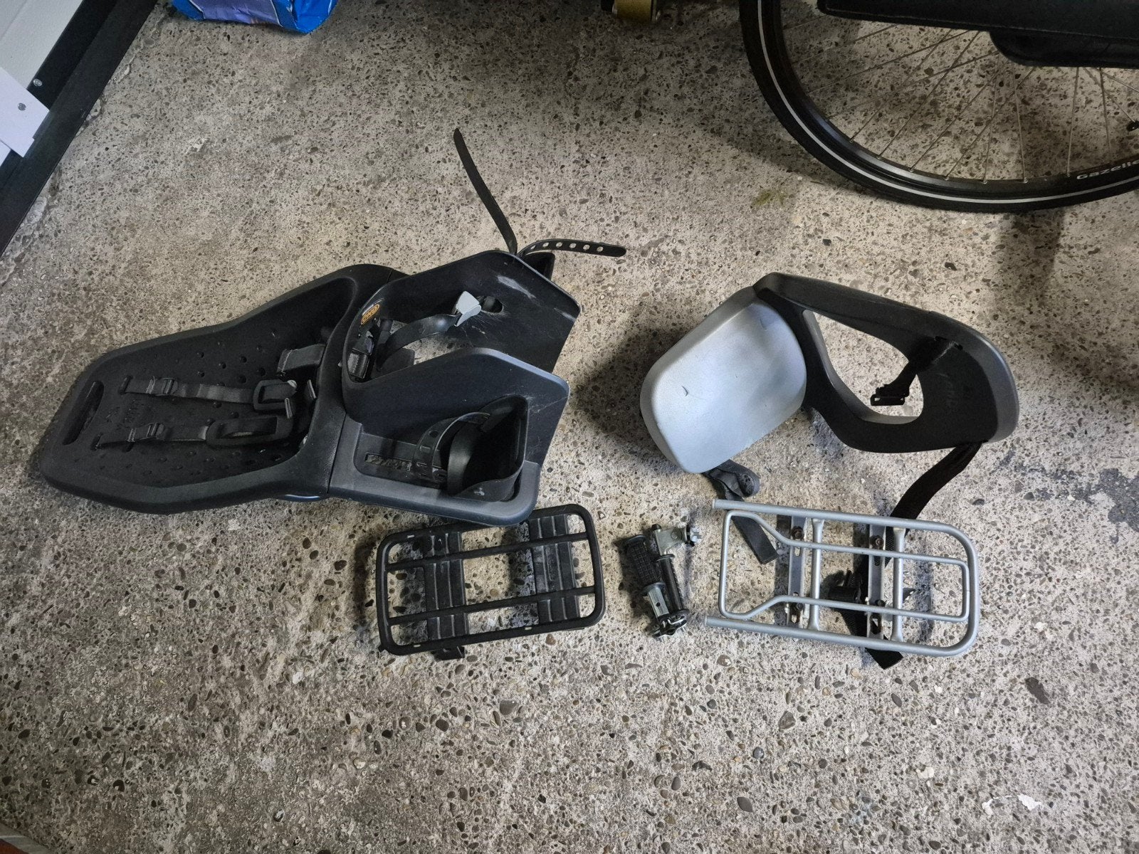 Yepp GMG Achterzitje met Voetsteuntjes, Fietsen en Brommers, Ophalen