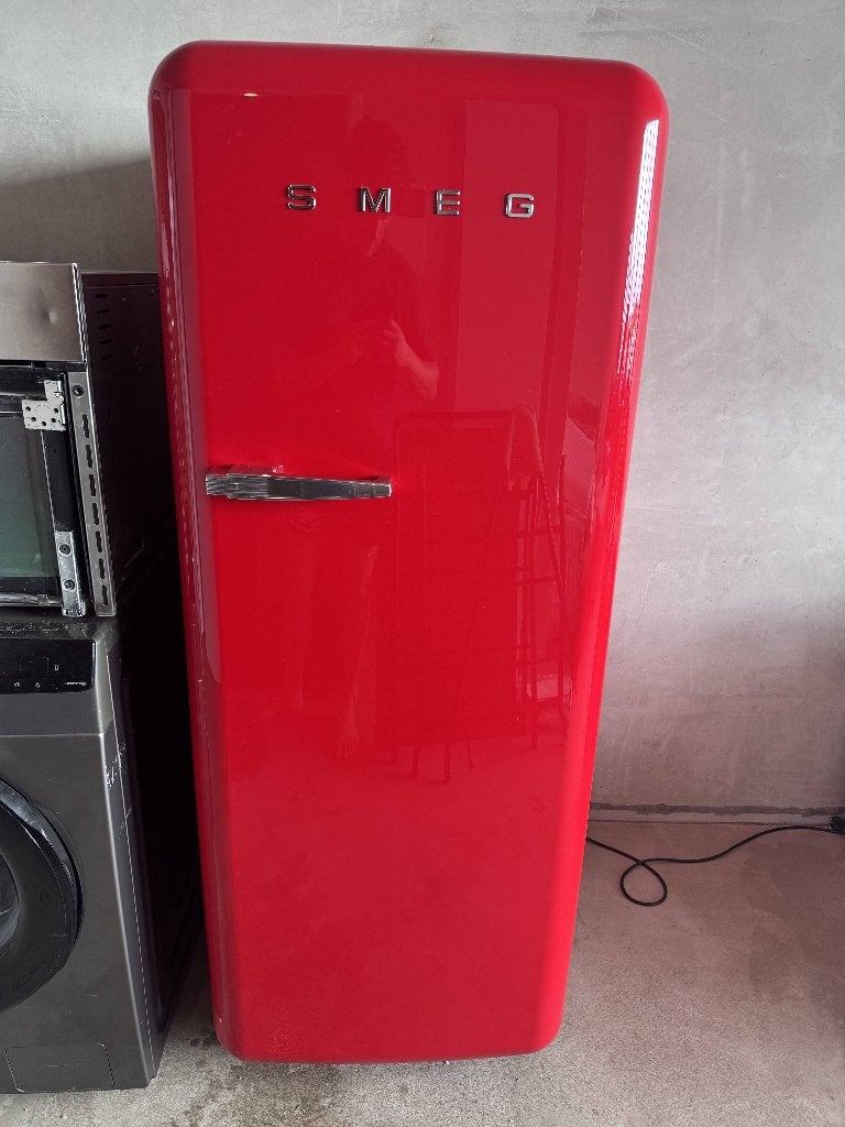 SMEG FAB28RRD5 Retro Koelkast Rood | Koel/Vries | Topstaat, Ophalen, 200 liter of meer, 60 cm of meer, Zo goed als nieuw