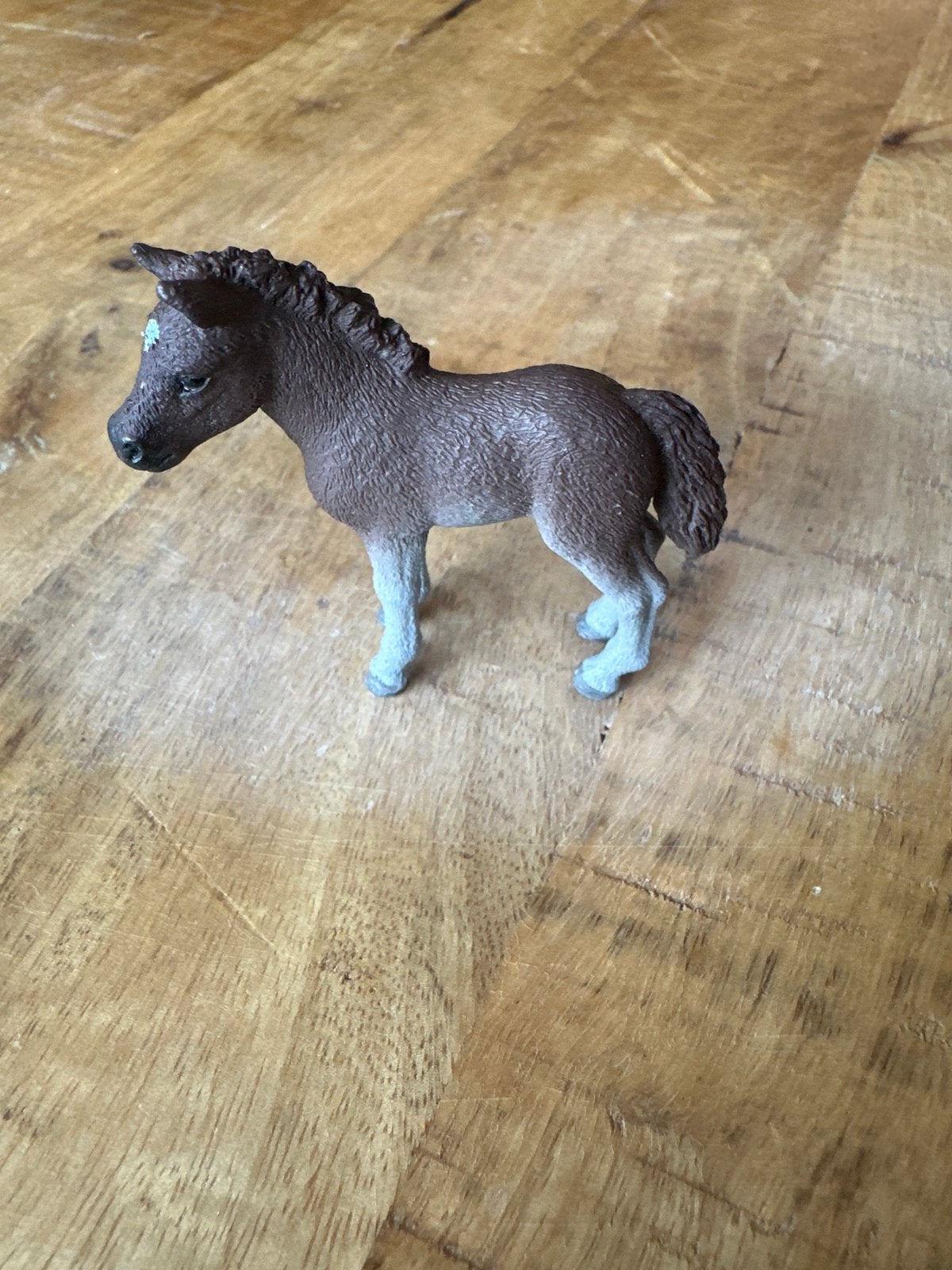 Schleich paardje - Bruin veulen, Ophalen of Verzenden, Gebruikt