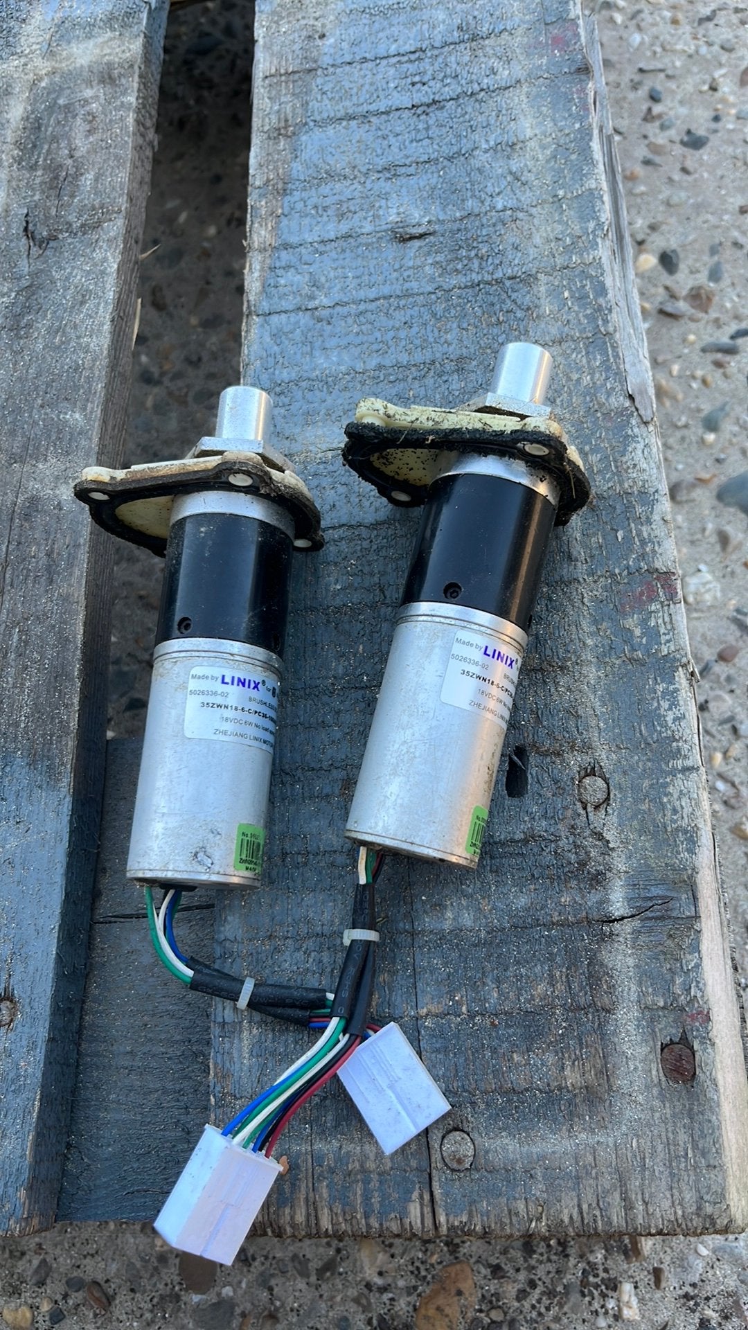 2 x wielmotor husqvarna ac220, Ophalen, Gebruikt