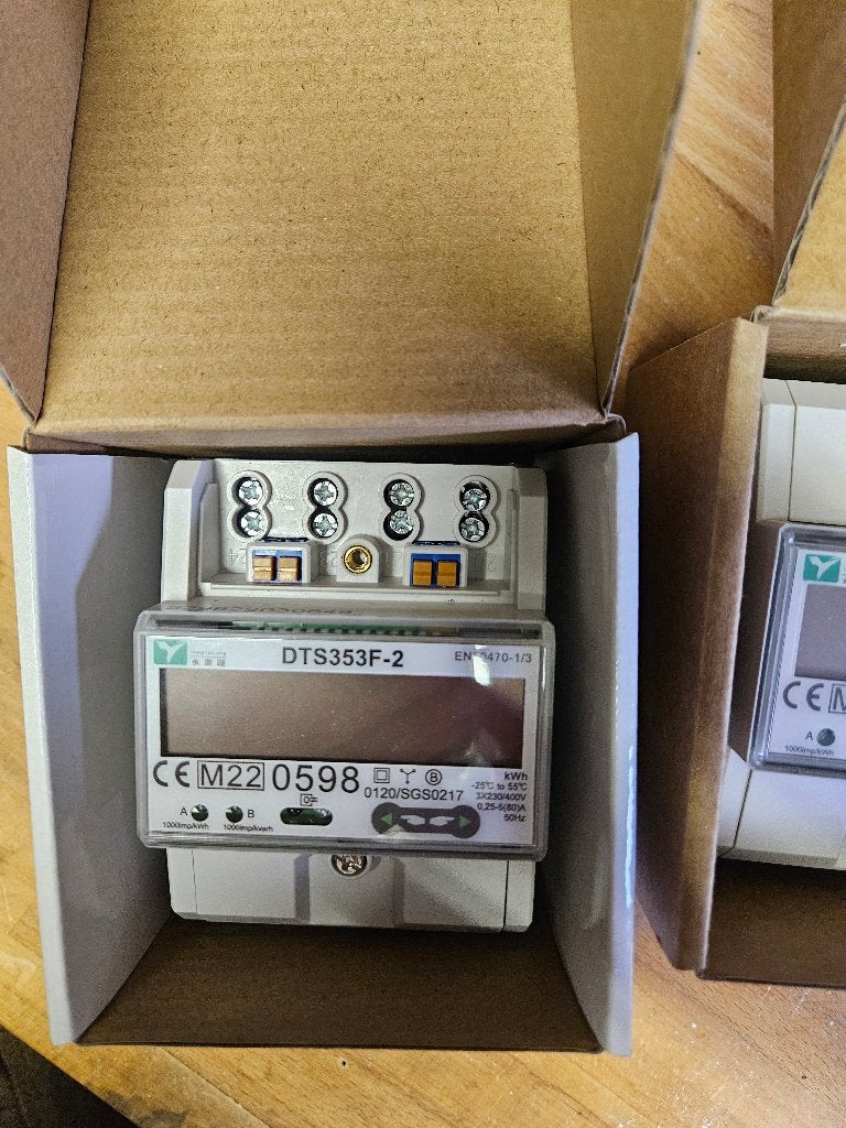 3-fase kWh meter, Ophalen of Verzenden, Zo goed als nieuw, Emat, Overige typen