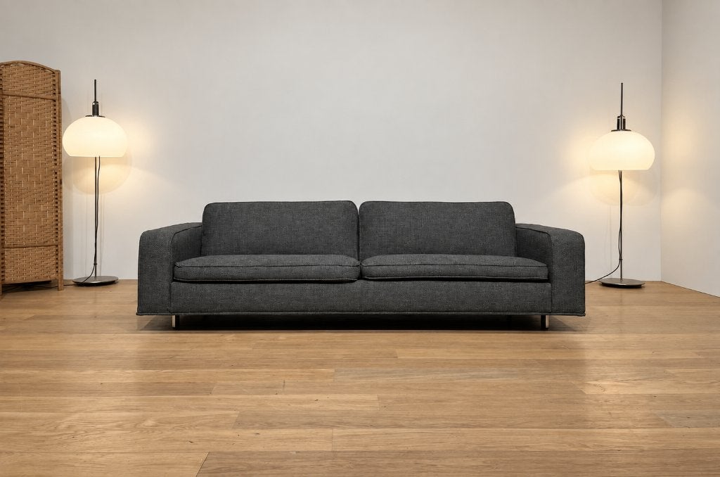 NIEUW GESTOFFEERD Italiaanse Designbank Grijs | NP €10.000, Nieuw, Www.designplaats.nl, Rechte bank, Design Bank Bankstel Zetel