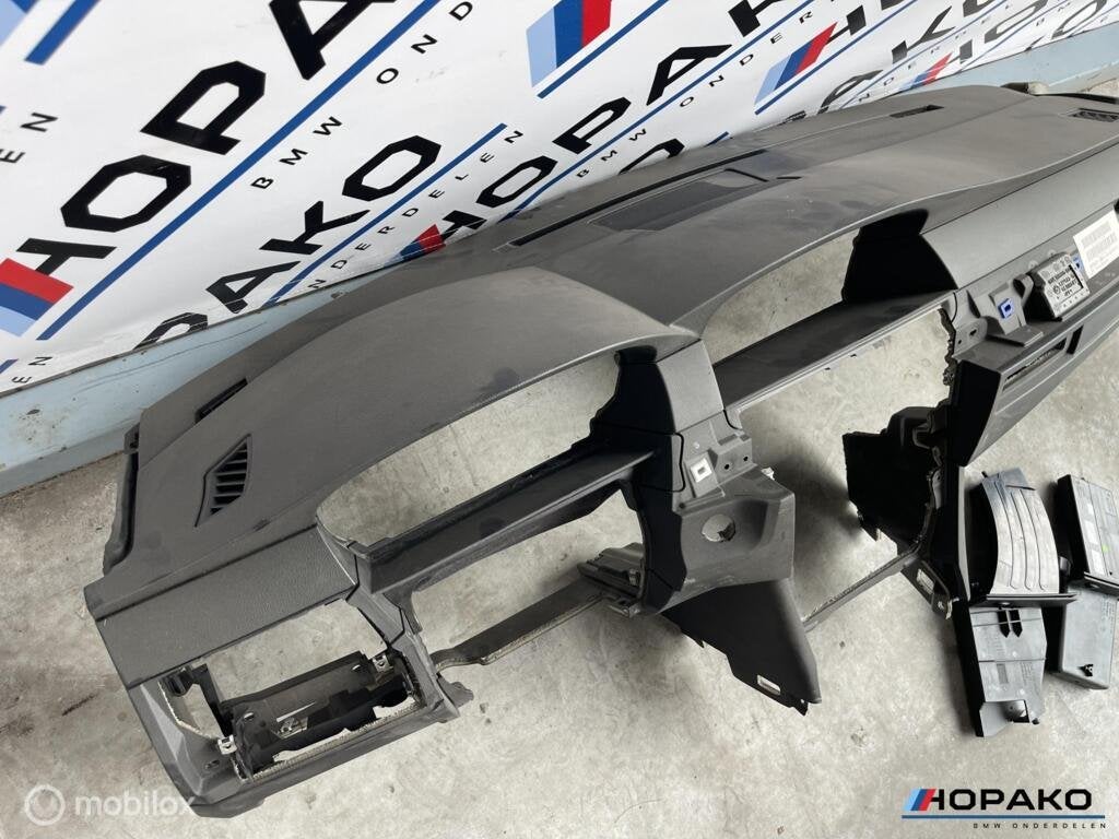 Dashboard met bekerhouders BMW 5 serie E60 E61 - start stop, Gebruikt, Einsteinlaan 5 rijswijk, Bmw, Ophalen of Verzenden