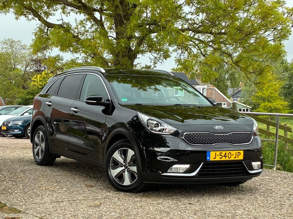 Kia Niro 1.6 GDi Hybrid BusinessLine | Camera + Carplay + St, Gebruikt, Euro 6, Zwart, Leder