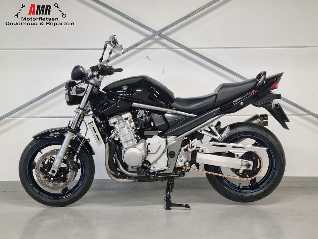 SUZUKI GSF 1250 A (bj 2009), Motoren, Motoren | Suzuki, SUZUKI, 4 cilinders, Motorrijbewijs A, Bedrijf